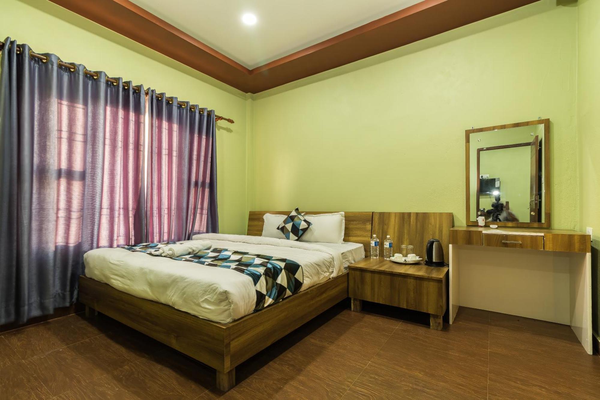 Sisai Park Village Chitwan Exterior foto